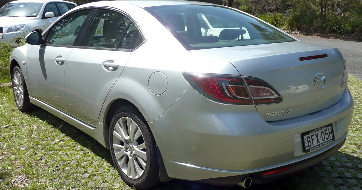 Огляд Mazda 6 GH 2.0: слабкі місця, витрата, ціни